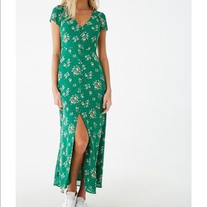 Floral button down maxi dress NWT